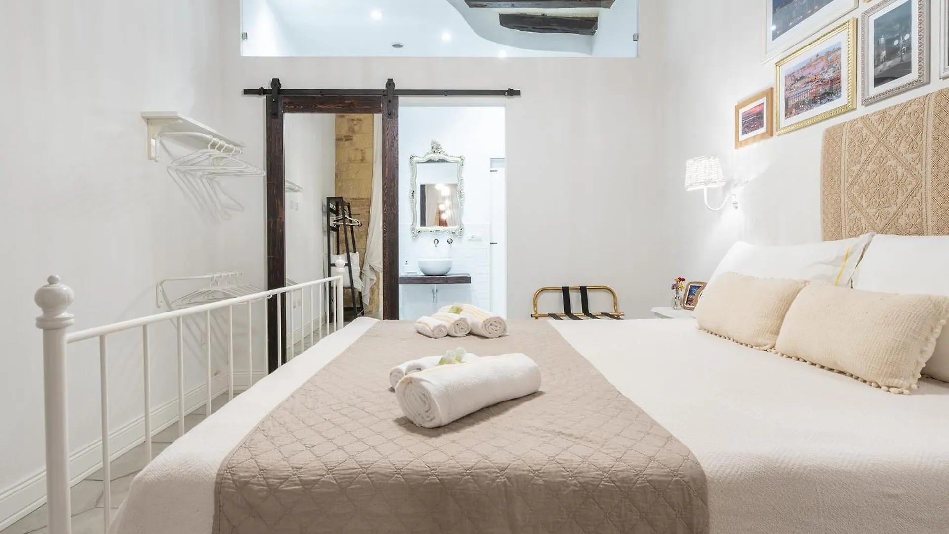 Luxury Castle Retreat Apartamento Cagliari